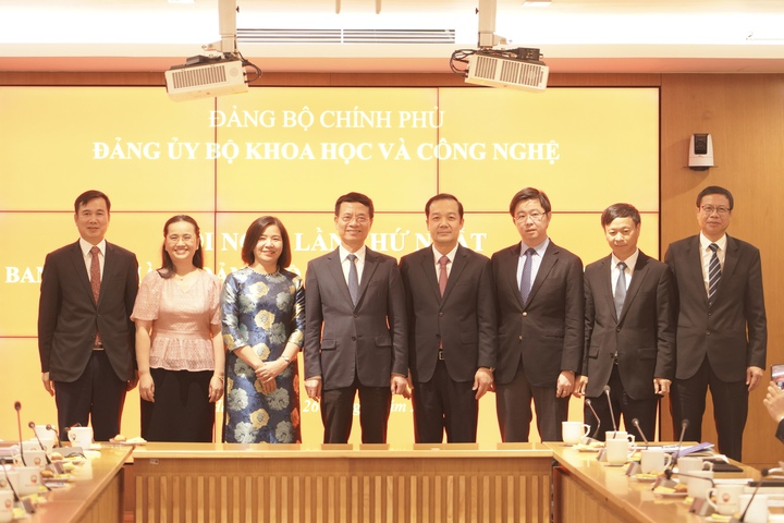 Hội nghị BCH Đảng bộ Bộ KH&CN: Chung ý chí, quyết tâm hành động, tiên phong đổi mới - Ảnh 6.