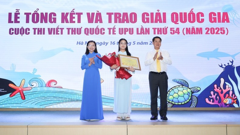 “Trái tim đại dương” rung lên: Trao giải Cuộc thi Viết thư quốc tế UPU 54- Ảnh 3.