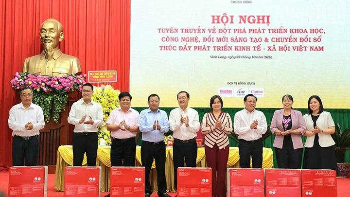 Vĩnh Long đột phá về phát triển khoa học, công nghệ, đổi mới sáng tạo và chuyển đổi số - Ảnh 5.