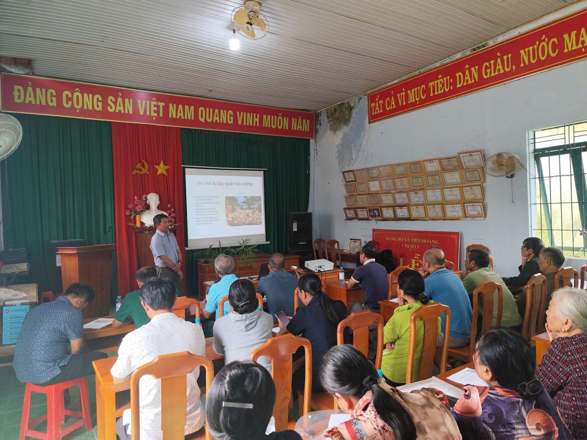 Nguồn gen bản địa mở hướng phát triển sinh kế bền vững- Ảnh 3.