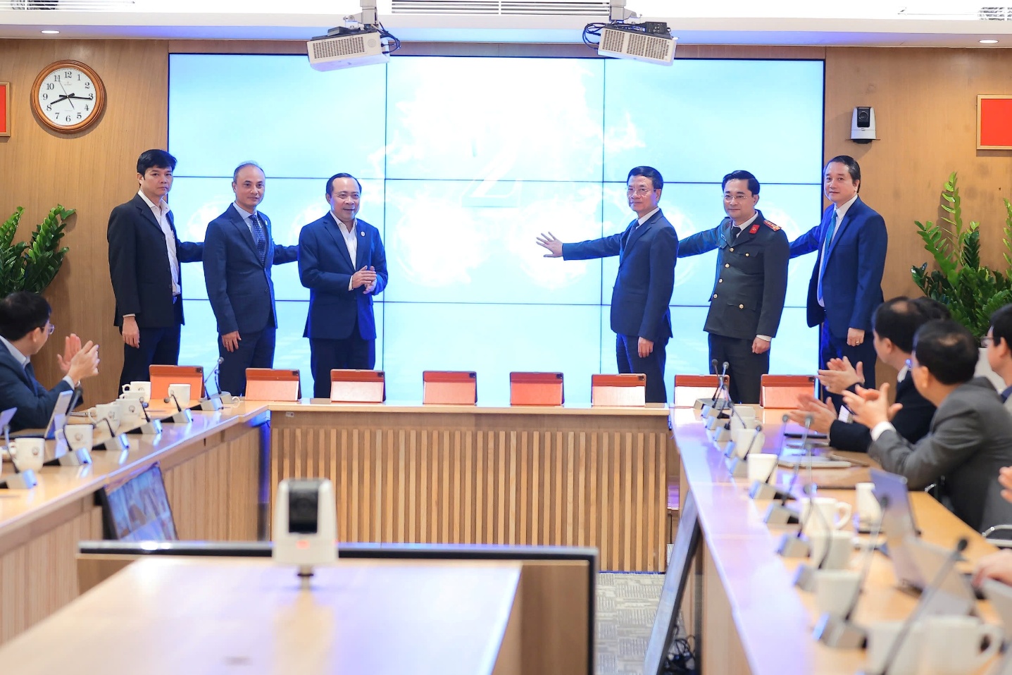 Ra mắt hệ thống quản lý nhiệm vụ KH&CN theo thời gian thực: Khởi đầu kỷ nguyên “khoa học vận hành bằng dữ liệu” - Ảnh 3.