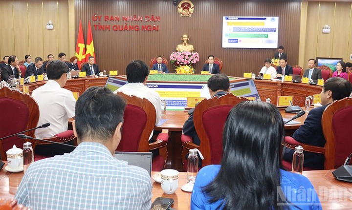 Quảng Ngãi và VNPT hợp tác toàn diện về phát triển khoa học công nghệ, đổi mới sáng tạo và chuyển đổi số - Ảnh 4.