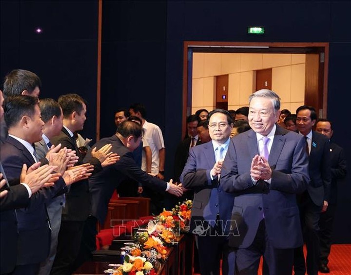 Tổng Bí thư Tô Lâm: Ngành Khoa học và Công nghệ tiếp tục tiên phong đưa Việt Nam vững bước đi lên - Ảnh 2.