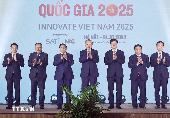 Tổng Bí thư Tô Lâm: Đổi mới sáng tạo cần được lan tỏa và thấm sâu vào đời sống xã hội - Ảnh 13.