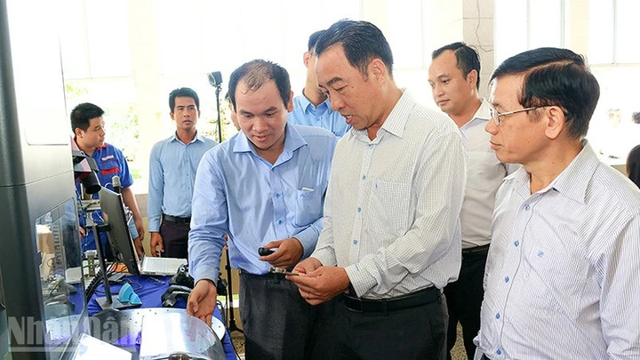 Vĩnh Long đột phá về phát triển khoa học, công nghệ, đổi mới sáng tạo và chuyển đổi số - Ảnh 2.