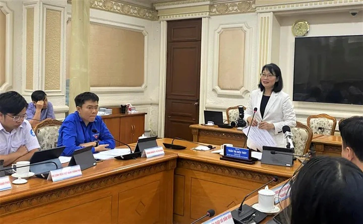 Lãnh đạo TPHCM trao đổi, lắng nghe những kiến nghị của các nhà khoa học trẻ - Ảnh 3.